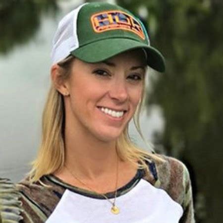 Vicky stark - Jun 21, 2021 · Vicky Stark was born in South Florida on 5 August 1985, and she is of white ethnicity and American ancestry. Stark is a well-known fishing expert and social media influencer who rose to prominence after photos and videos of herself fishing on her Instagram page and YouTube channel went viral. She has got sponsorship from various brands ... 